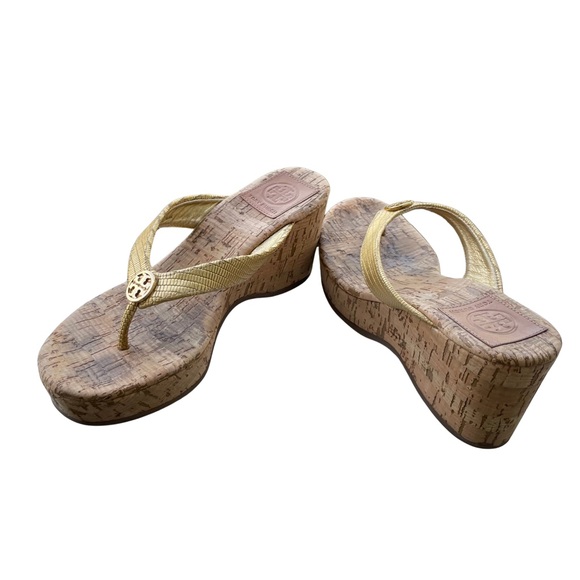 Tory Burch Suzy Metallic Gold Platform Wedge Thong Sandals 6 - Picture 4 of 10